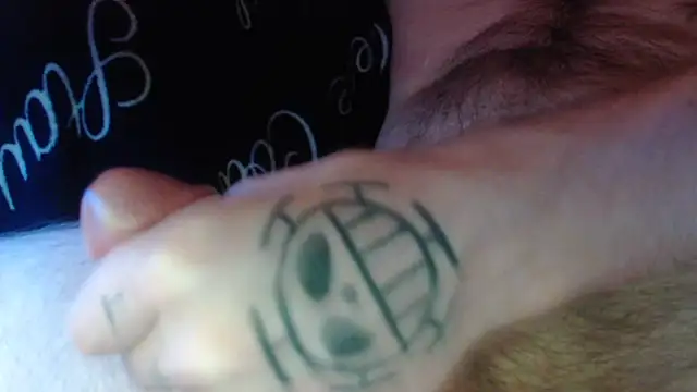 Snapshot of allurhedo chatting on December 18, 2025, 2:45 pm allurhedo online show from December 18, 2025, 2:45 pm