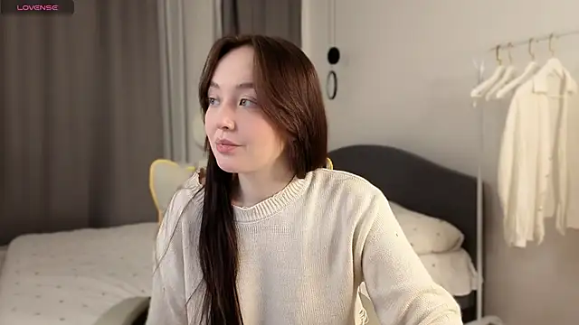 fallin lovee online show from February 20, 2026, 7:58 pm