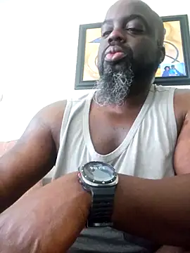 ceedevon13 online show from May 11, 2026, 4:04 pm