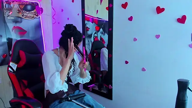 dolly boob online show from March 14, 2026, 5:35 am