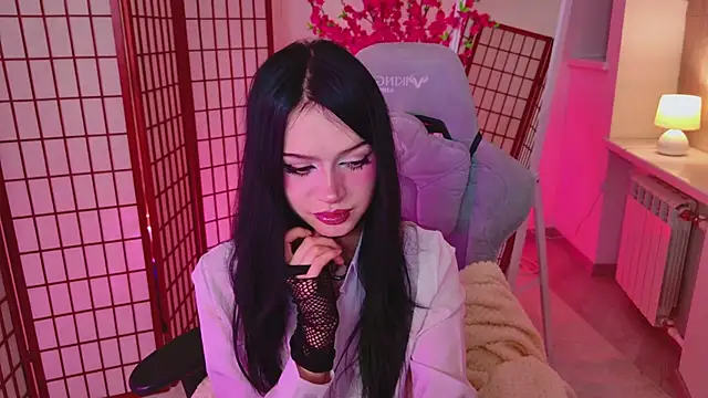 Snapshot of Dark_Diva chatting on May 9, 2026, 9:09 pm Dark Diva online show from May 9, 2026, 9:09 pm