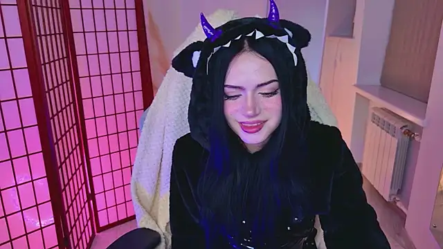 Snapshot of Dark_Diva chatting on May 26, 2026, 9:22 pm Dark Diva online show from May 26, 2026, 9:22 pm