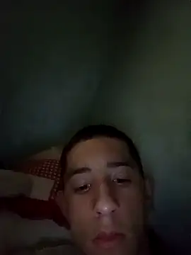 Snapshot of Caiogostosinho007 chatting on December 19, 2025, 2:40 am Caiogostosinho007 online show from December 19, 2025, 2:40 am