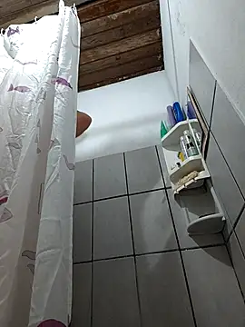 luis8558 online show from January 6, 2026, 11:29 pm