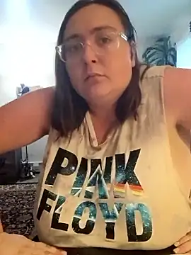 pinkcheetah12 online show from May 25, 2026, 9:43 pm