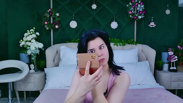 Milana Cold online show from January 8, 2026, 5:43 am