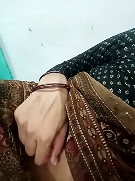 Snapshot of mantraverma chatting on April 2, 2026, 2:26 pm mantraverma online show from April 2, 2026, 2:26 pm
