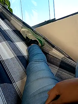 Snapshot of mel-0987 chatting on April 4, 2026, 9:34 pm mel-0987 online show from April 4, 2026, 9:34 pm