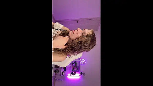 KellySunn online show from February 23, 2026, 9:06 am