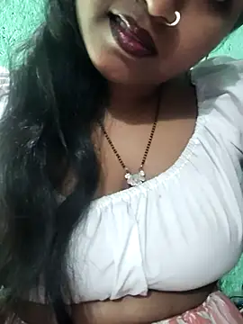 Snapshot of Eashita_01 chatting on January 8, 2026, 7:32 am Eashita 01 online show from January 8, 2026, 7:32 am