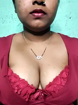 Snapshot of Eashita_01 chatting on February 16, 2026, 10:33 am Eashita 01 online show from February 16, 2026, 10:33 am