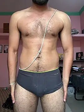 The AlphaDuo online show from April 27, 2026, 3:04 am