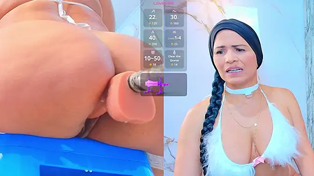 Snapshot of Isis_car0lina chatting on February 23, 2026, 2:20 am Isis car0lina online show from February 23, 2026, 2:20 am