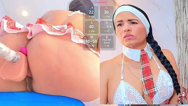 Snapshot of Isis_car0lina chatting on March 1, 2026, 5:09 am Isis car0lina online show from March 1, 2026, 5:09 am