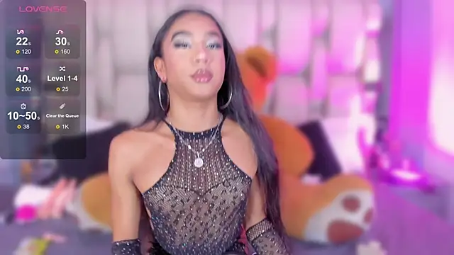 Snapshot of _PaulinaDoll_ chatting on January 19, 2026, 3:32 am PaulinaDoll online show from January 19, 2026, 3:32 am