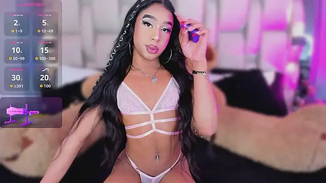 Snapshot of _PaulinaDoll_ chatting on February 11, 2026, 3:44 am PaulinaDoll online show from February 11, 2026, 3:44 am