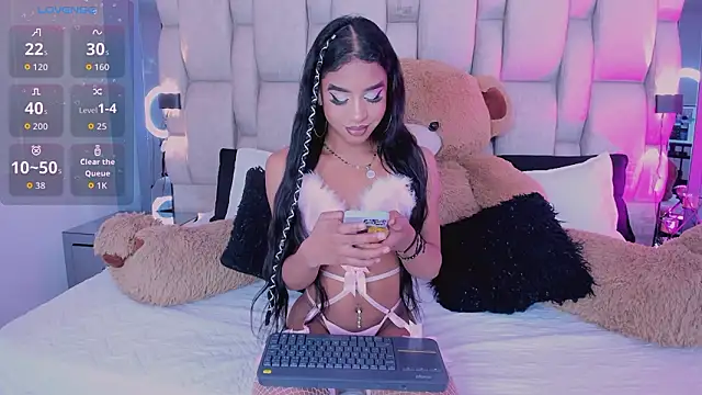 Snapshot of _PaulinaDoll_ chatting on February 21, 2026, 3:51 am PaulinaDoll online show from February 21, 2026, 3:51 am