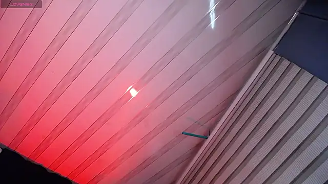 Snapshot of Emilyy05_ chatting on January 15, 2026, 3:11 am Emilyy05 online show from January 15, 2026, 3:11 am