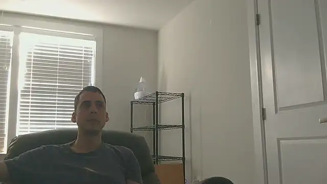 SissyJosh online show from December 21, 2025, 8:05 pm