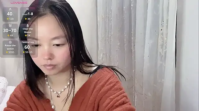 Snapshot of Yuer-77 chatting on January 7, 2026, 11:23 am Yuer-77 online show from January 7, 2026, 11:23 am