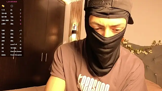 cute emmma online show from April 23, 2026, 11:09 am