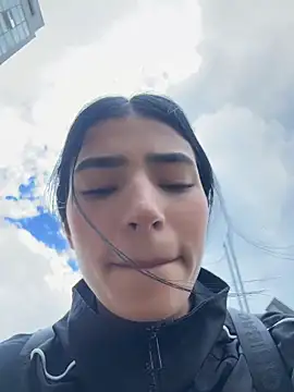 Ema Rose  online show from April 16, 2026, 8:42 pm