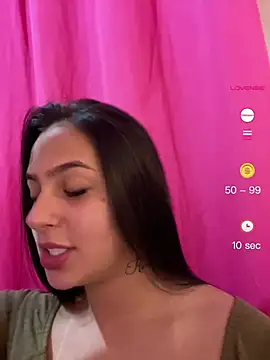 Snapshot of jujuarantes__2026 chatting on July 11, 2026, 2:20 pm jujuarantes 2026 online show from July 11, 2026, 2:20 pm