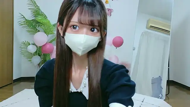 Snapshot of Kiki-jpn chatting on June 13, 2026, 1:31 pm Kiki-jpn online show from June 13, 2026, 1:31 pm