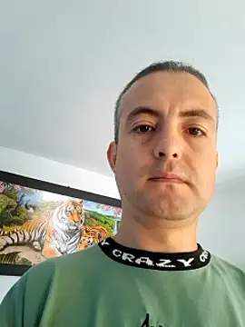 Kaiserion2 online show from December 21, 2025, 2:57 pm