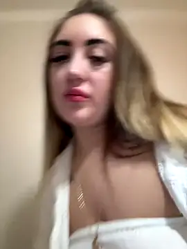 merabel1995 online show from January 8, 2026, 10:01 pm