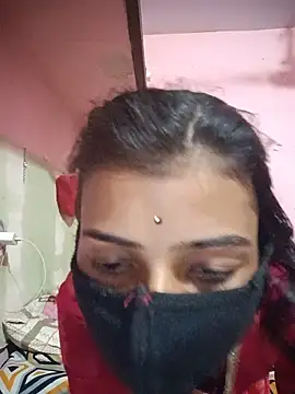 Desipari 777 online show from May 13, 2026, 5:43 pm