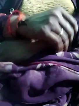 Snapshot of suman_bhabhi001 chatting on January 19, 2026, 3:27 pm suman bhabhi001 online show from January 19, 2026, 3:27 pm