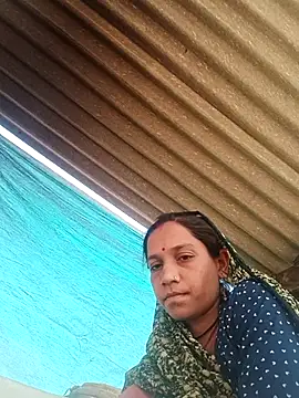 Karishma singh online show from February 25, 2026, 3:38 am