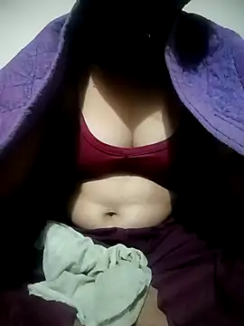 Snapshot of Kashish_Love143 chatting on January 7, 2026, 7:55 am Kashish Love143 online show from January 7, 2026, 7:55 am