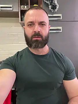 DamonSalvatore2 online show from January 15, 2026, 1:37 pm