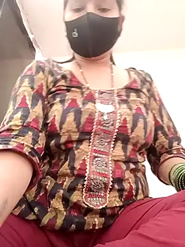 ritu7755 online show from April 14, 2026, 4:18 am