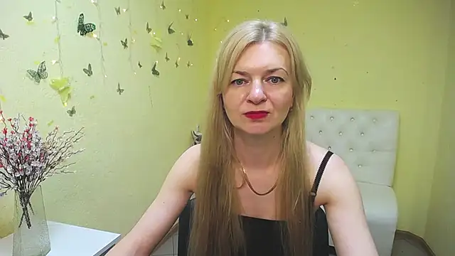 MelissaTyler online show from May 13, 2026, 11:18 am