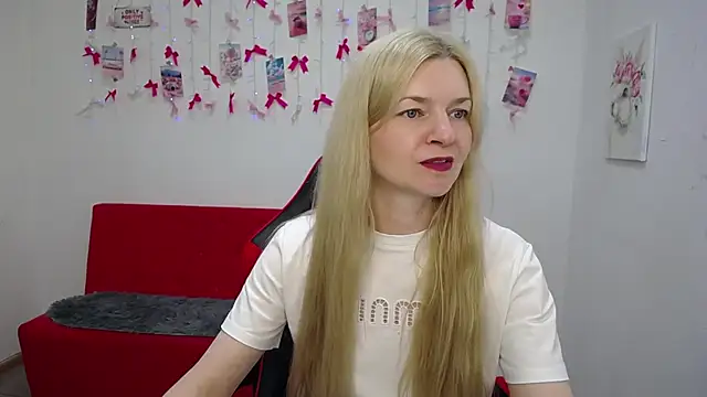 MelissaTyler online show from May 26, 2026, 11:17 am
