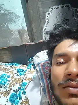 Snapshot of badaa_lund chatting on April 14, 2026, 4:35 pm badaa lund online show from April 14, 2026, 4:35 pm