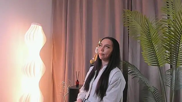 MamieHatchett online show from December 22, 2025, 10:01 am