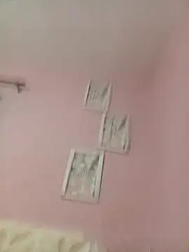 Pupulo19 online show from December 22, 2025, 7:16 am