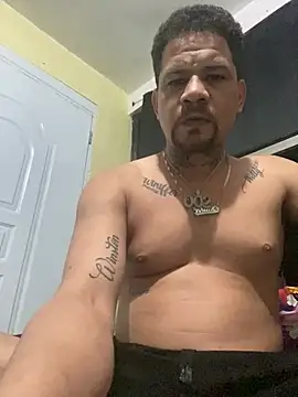 Snapshot of Dominicanobb chatting on February 20, 2026, 6:26 am Dominicanobb online show from February 20, 2026, 6:26 am