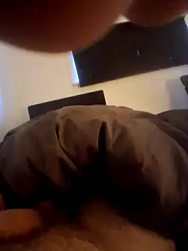 bittengirls online show from December 22, 2025, 9:28 am