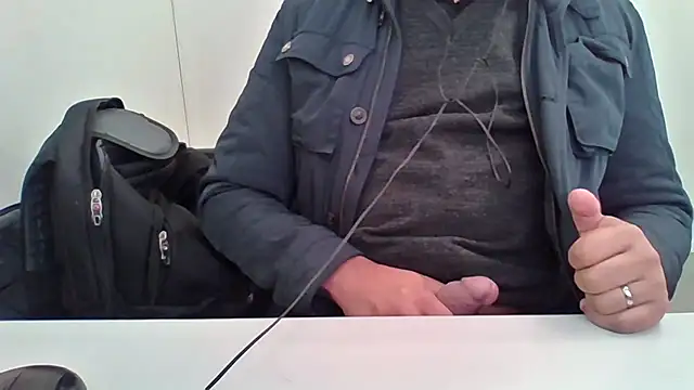 Moreno Casado Safado online show from January 14, 2026, 2:55 pm