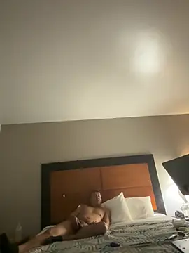 Snapshot of Siiinnful chatting on February 22, 2026, 7:51 am Siiinnful online show from February 22, 2026, 7:51 am