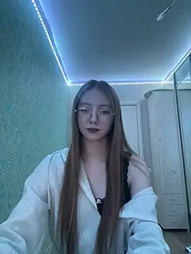 Eseniya  online show from February 9, 2026, 2:10 pm