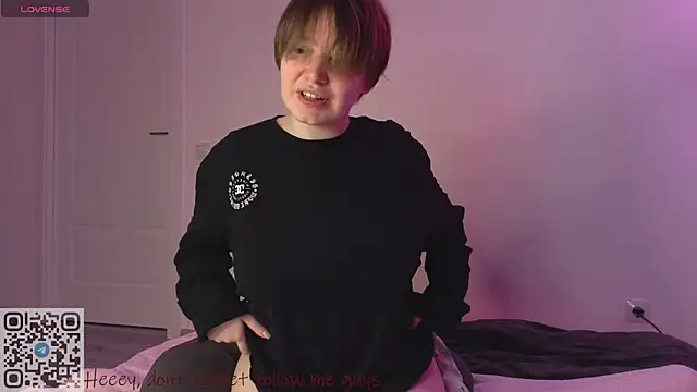 starsonthesky online show from April 7, 2026, 10:37 am