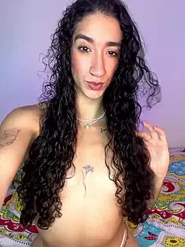 LunaDupont online show from January 13, 2026, 4:12 pm