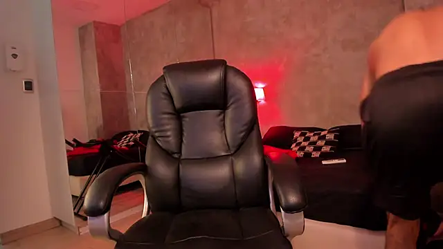 Maximo Zahir online show from January 7, 2026, 7:16 pm