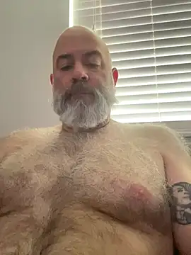 XJJ77x online show from July 14, 2026, 2:23 pm